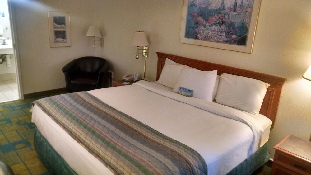 Extended Stay America Suites - Bristol Bagian luar foto
